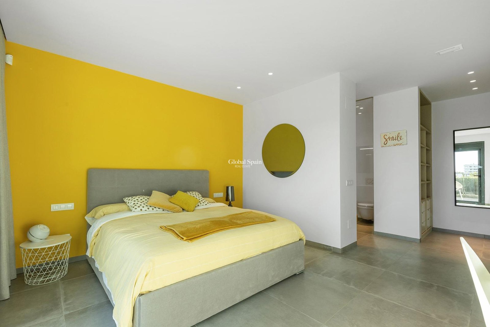 Revente - VILLA -
ORIHUELA - LAS COLINAS GOLF RESORT