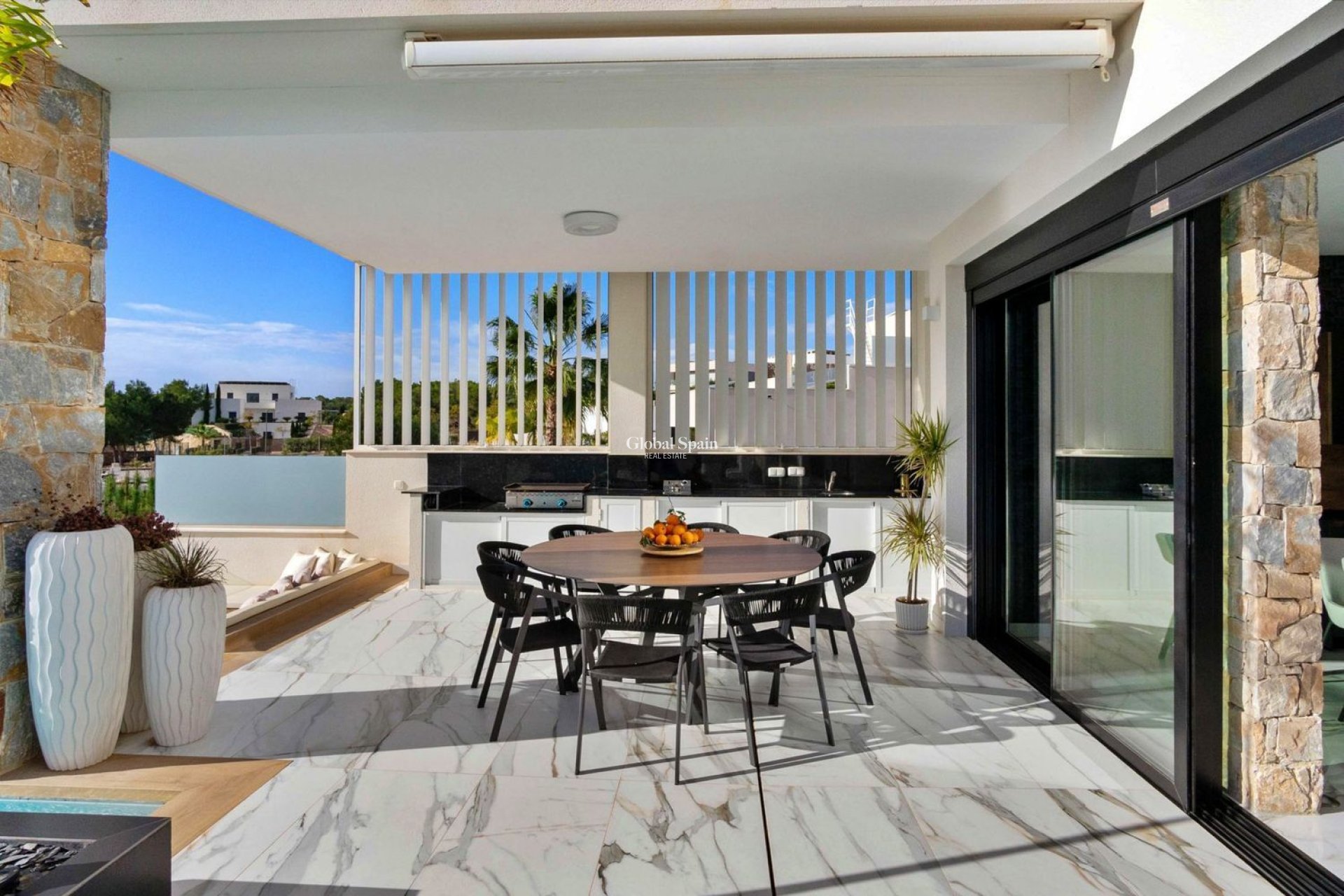 Revente - VILLA -
ORIHUELA - LAS COLINAS GOLF RESORT