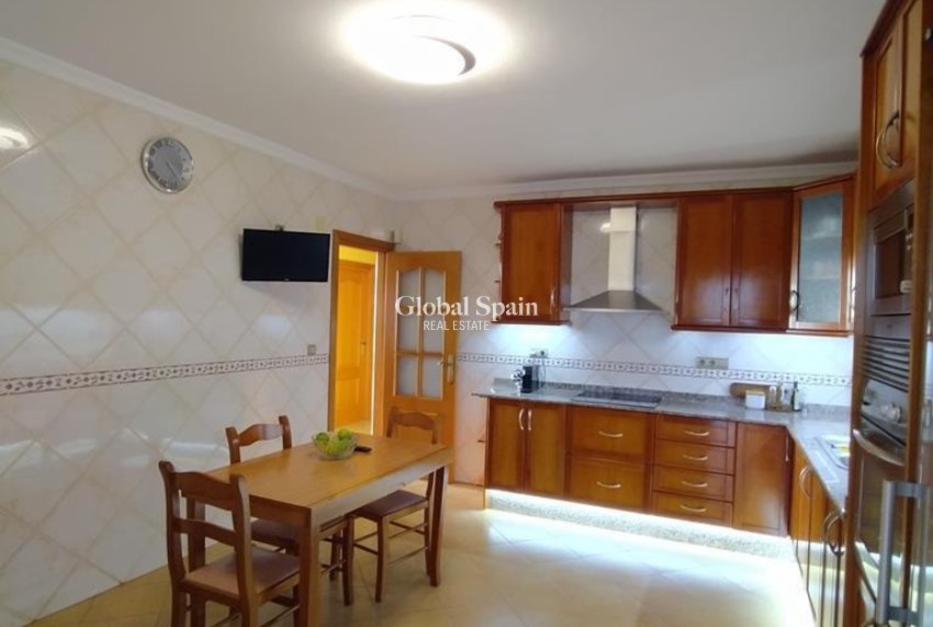 Revente - VILLA -
ORIHUELA - LOS DESEMPARADOS