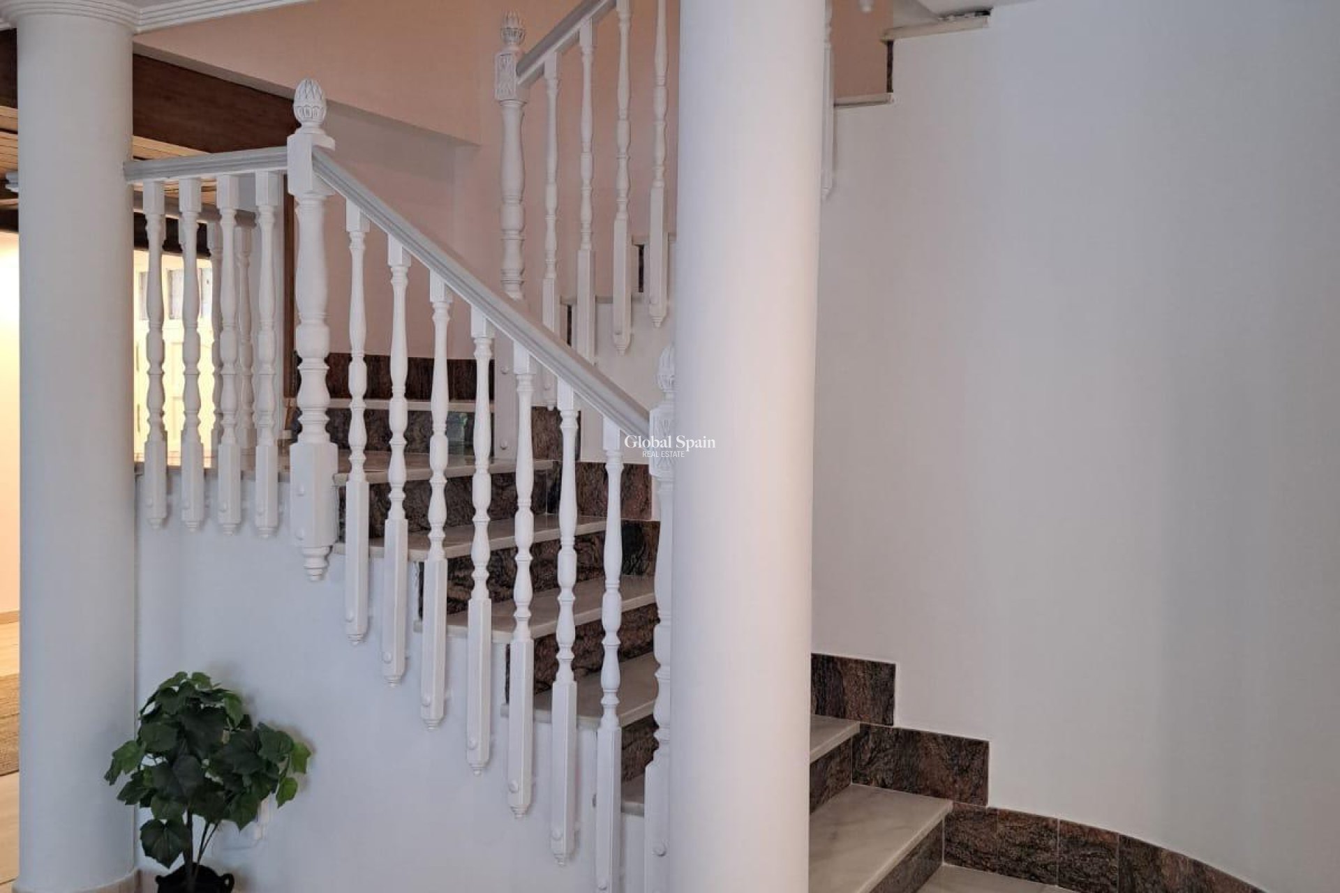 Revente - VILLA -
ORIHUELA - Los Huertos