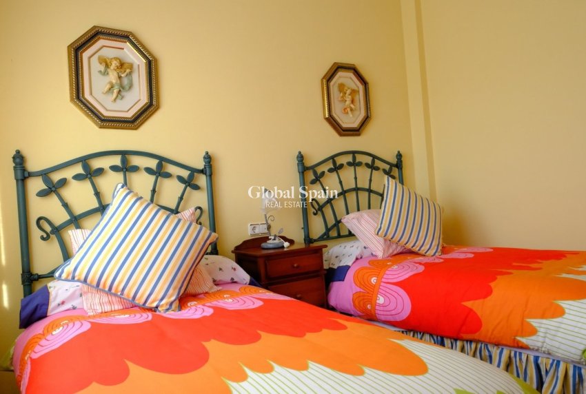 Revente - VILLA -
ORIHUELA - Orihuela Ciudad