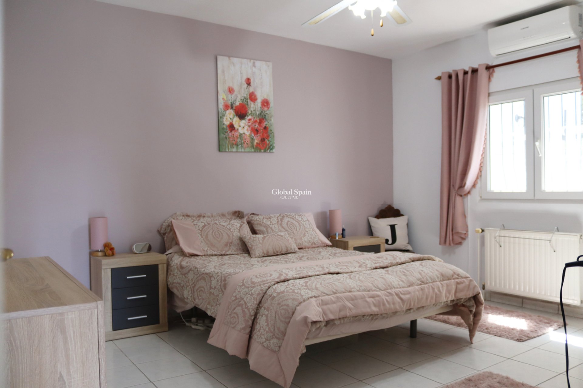 Revente - VILLA -
PARCENT - Inland