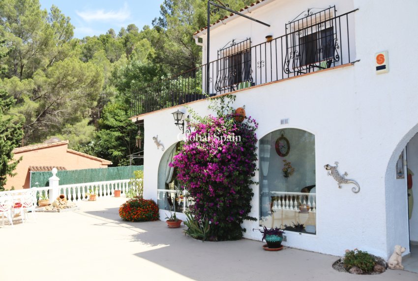 Revente - VILLA -
PARCENT - Inland