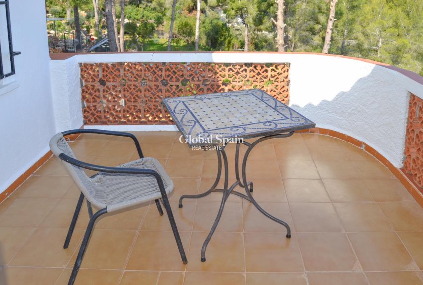 Revente - VILLA -
PEDREGUER - Inland