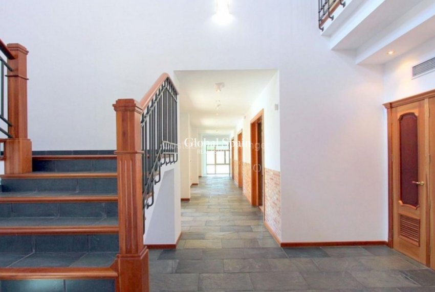 Revente - VILLA -
PENÀGUILA - Inland