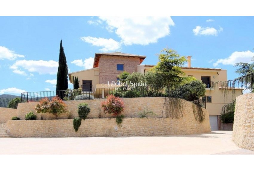 Revente - VILLA -
PENÀGUILA - Penàguila