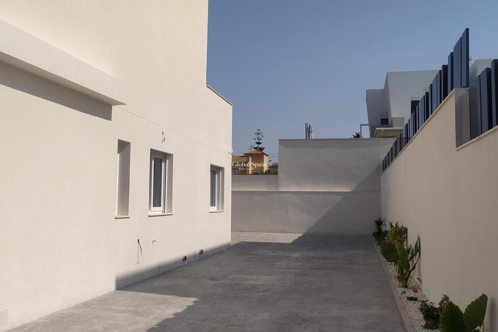 Revente - Villa Penthouse -
TORREVIEJA - Aguas Nuevas