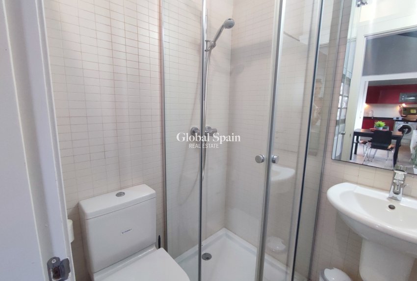 Revente - VILLA -
PERALEJA GOLF - Inland