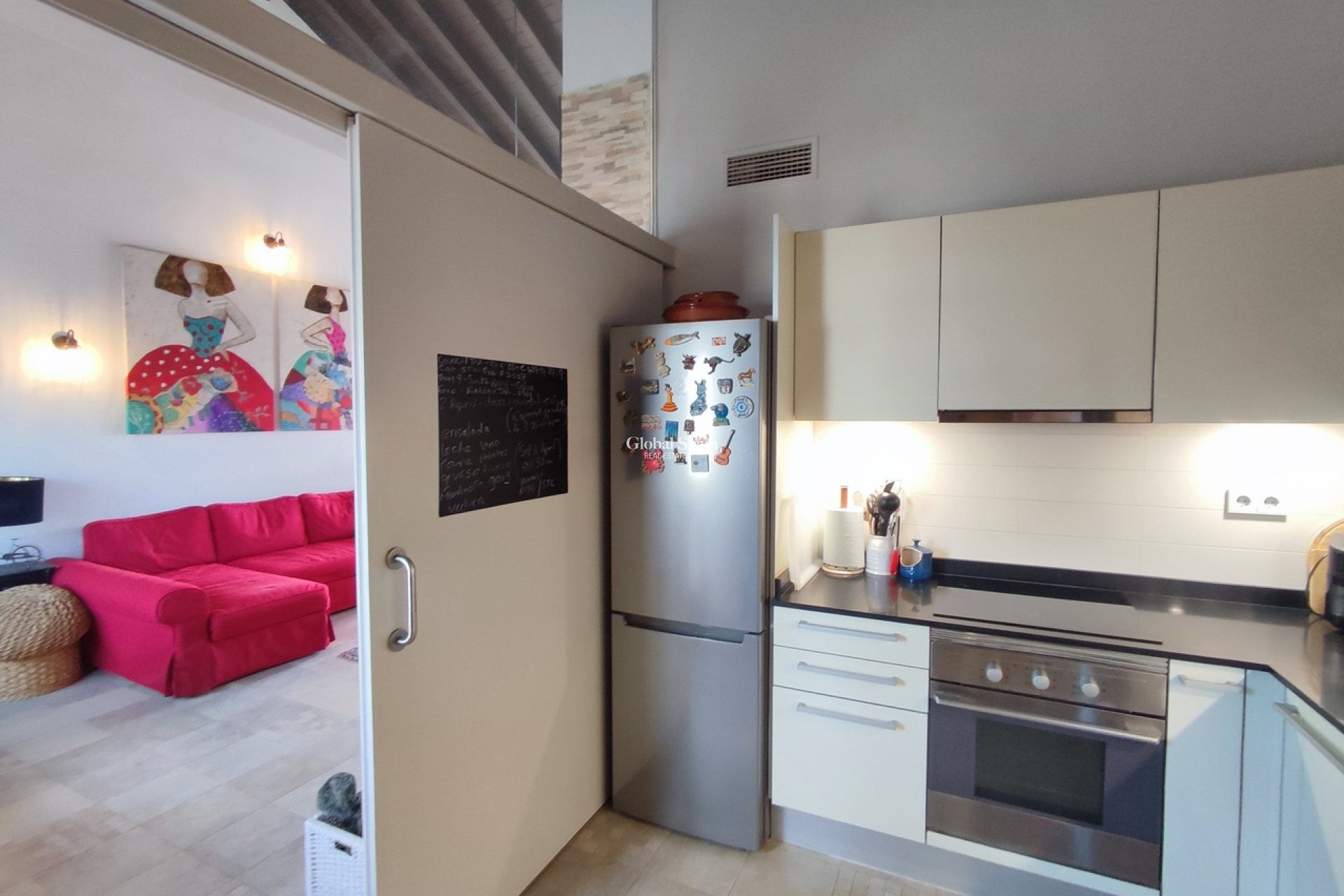 Revente - VILLA -
PERALEJA GOLF - Inland