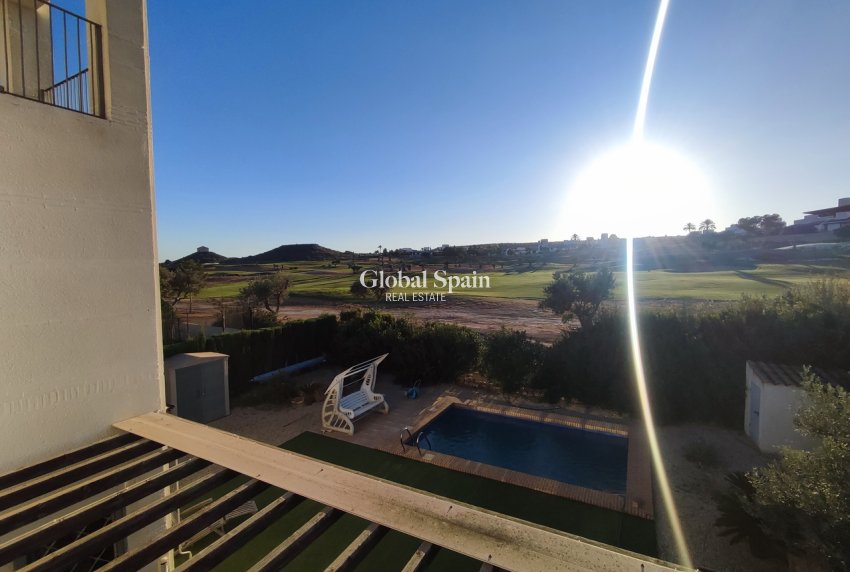 Revente - VILLA -
PERALEJA GOLF - Inland
