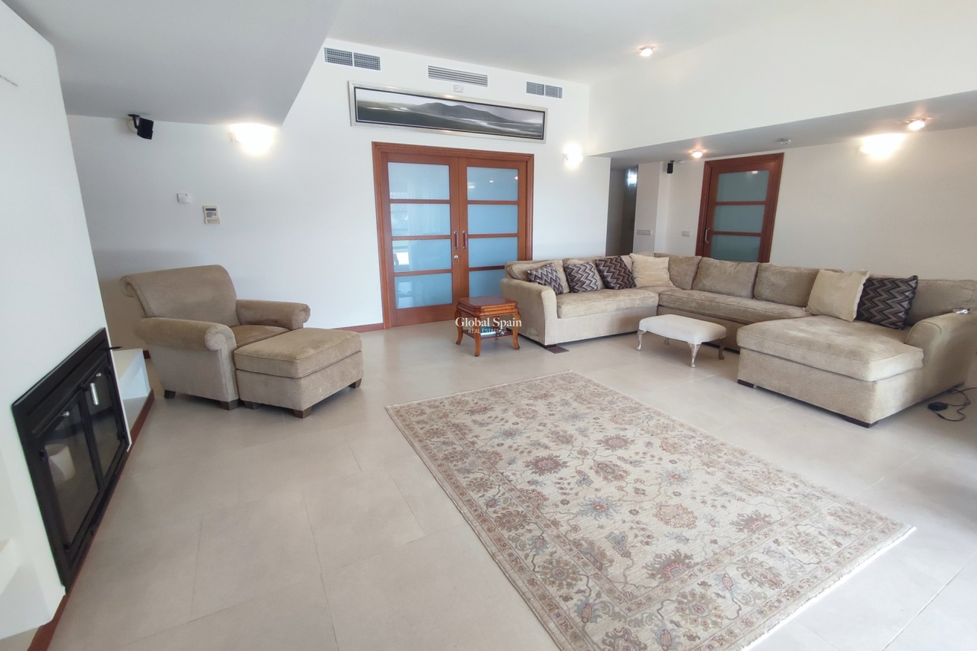 Revente - VILLA -
PERALEJA GOLF - Inland