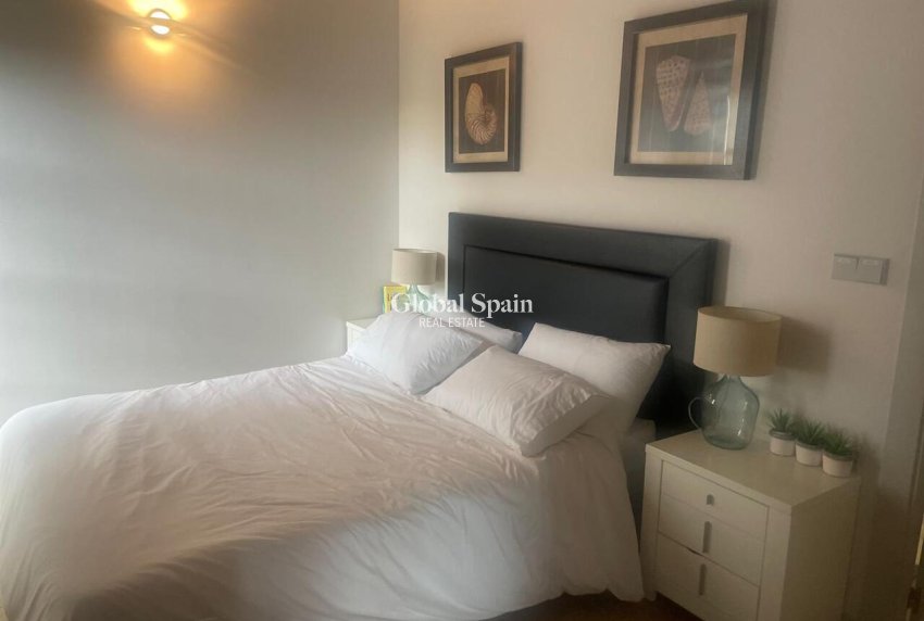 Revente - VILLA -
PERALEJA GOLF - Inland