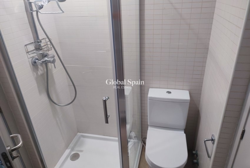 Revente - VILLA -
PERALEJA GOLF - Inland