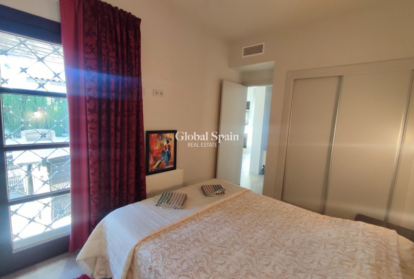 Revente - VILLA -
PERALEJA GOLF - Inland