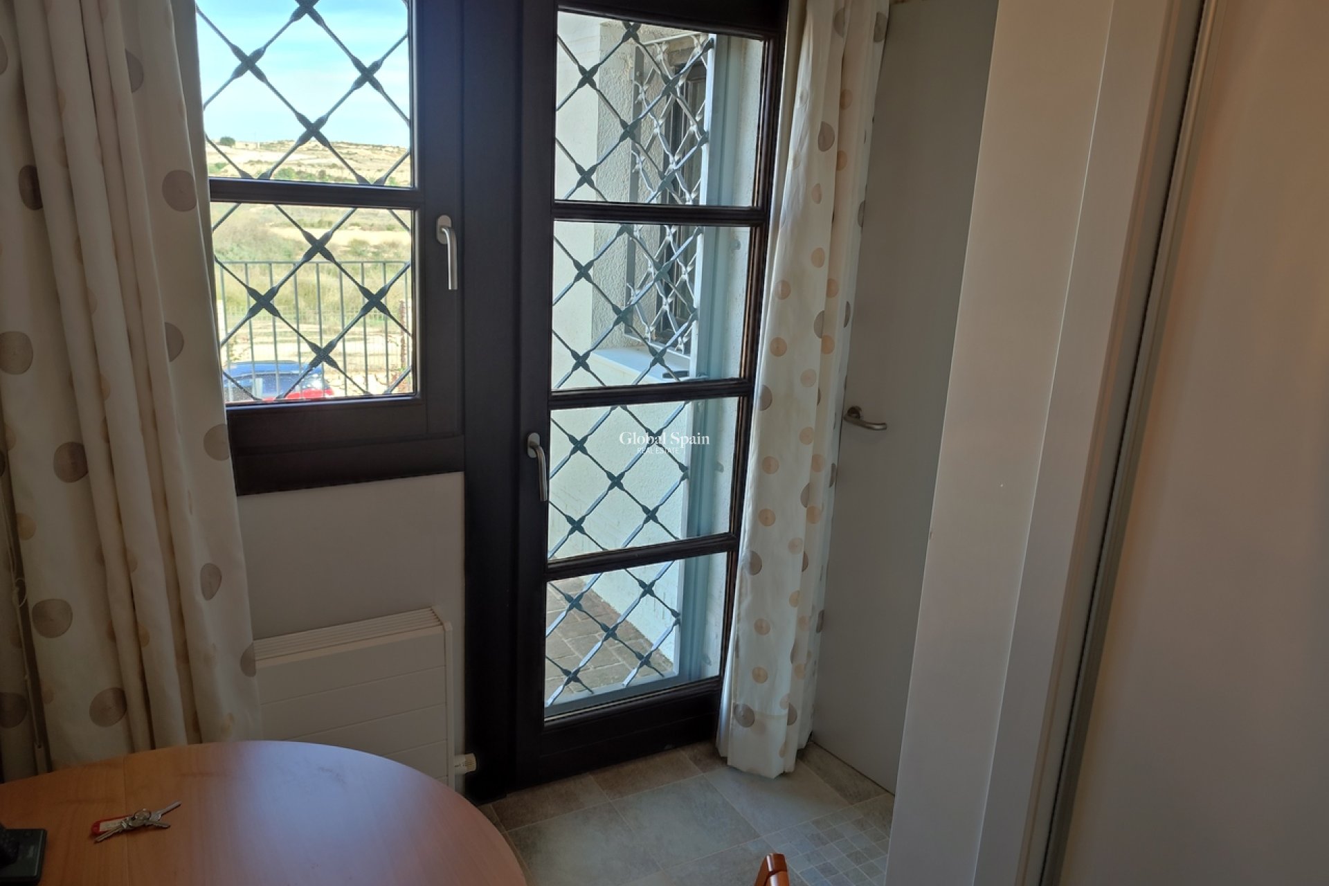 Revente - VILLA -
PERALEJA GOLF - Inland