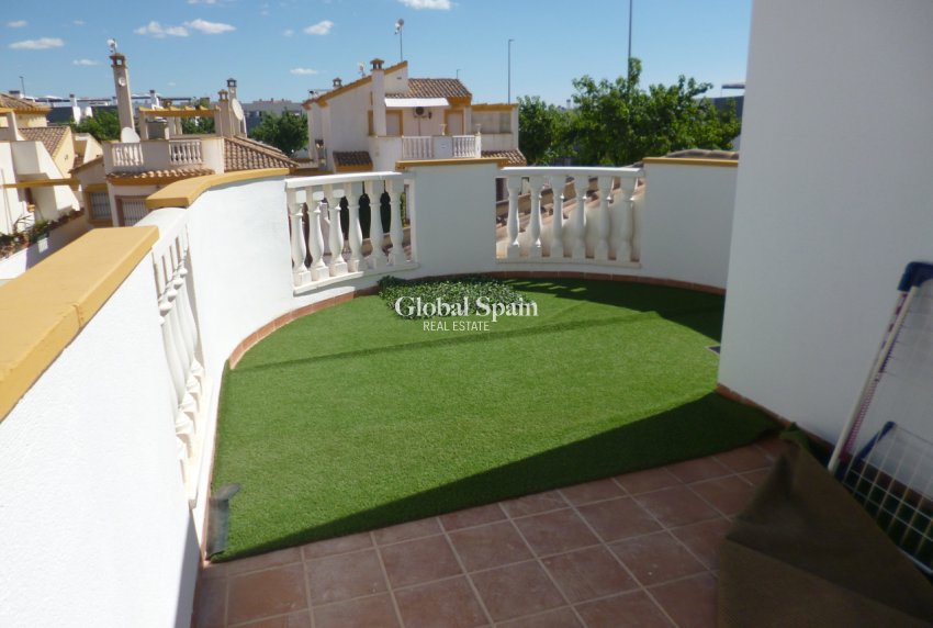 Revente - VILLA -
PILAR DE LA HORADADA - Costa Blanca