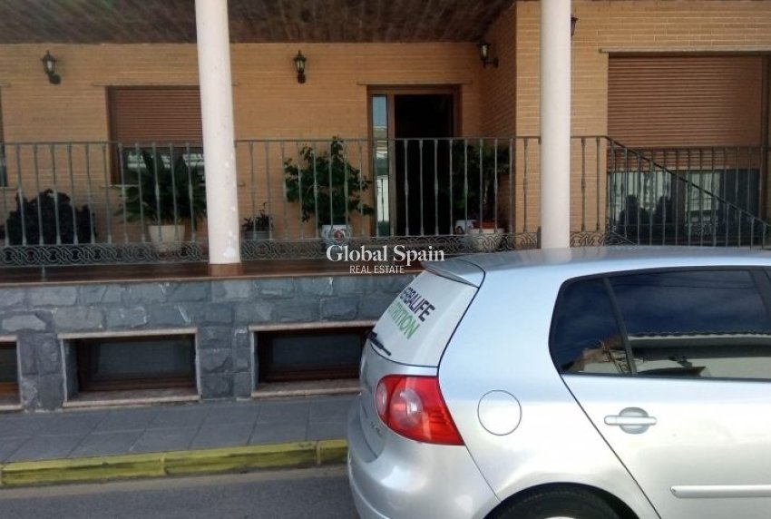 Revente - VILLA -
PILAR DE LA HORADADA - Costa Blanca