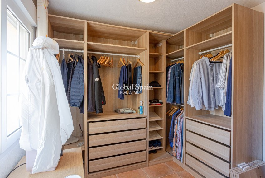 Revente - VILLA -
PILAR DE LA HORADADA - Costa Blanca