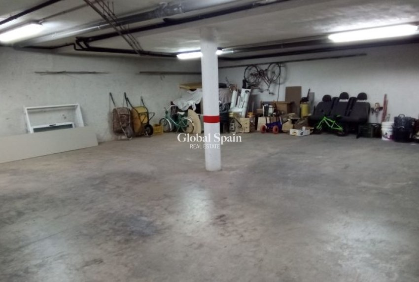 Revente - VILLA -
PILAR DE LA HORADADA - Costa Blanca