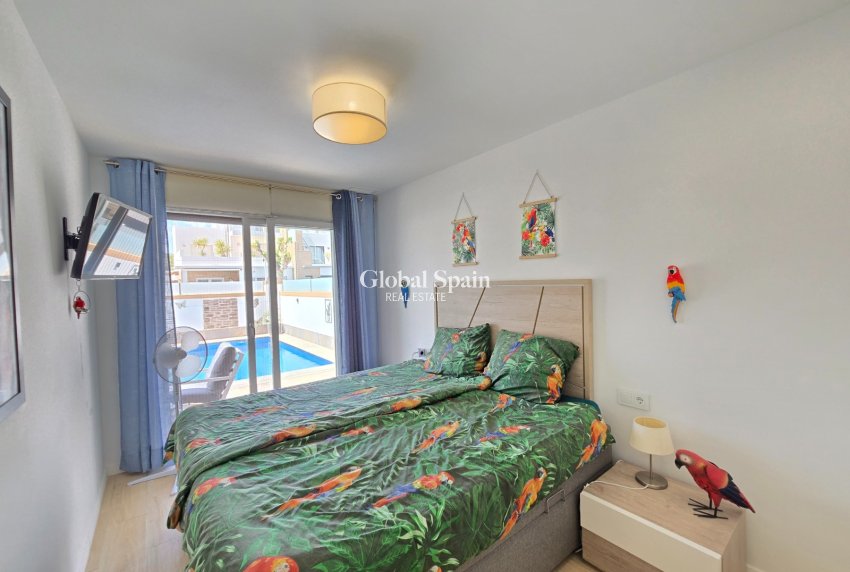 Revente - VILLA -
PILAR DE LA HORADADA - Costa Blanca