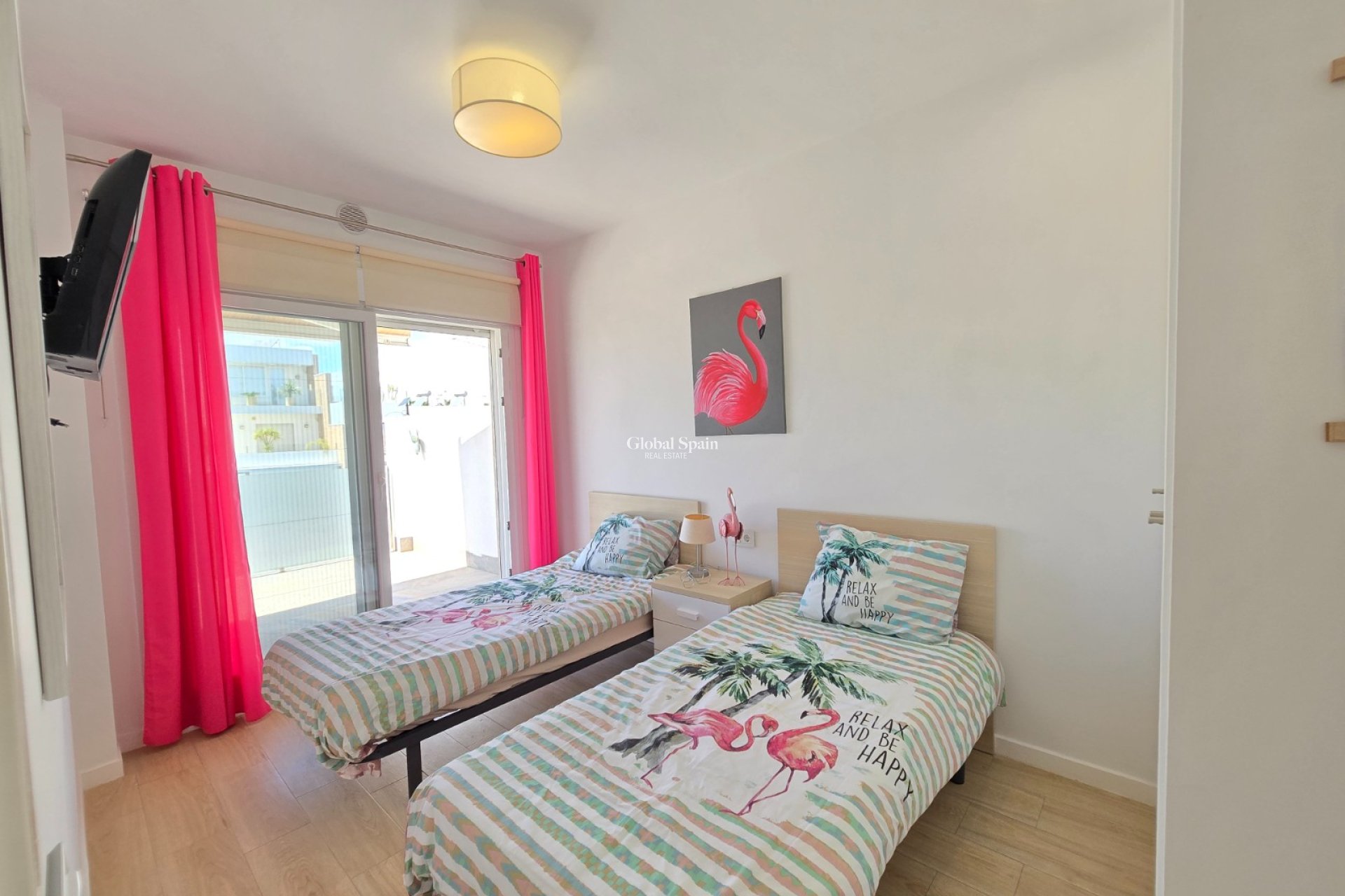 Revente - VILLA -
PILAR DE LA HORADADA - Costa Blanca