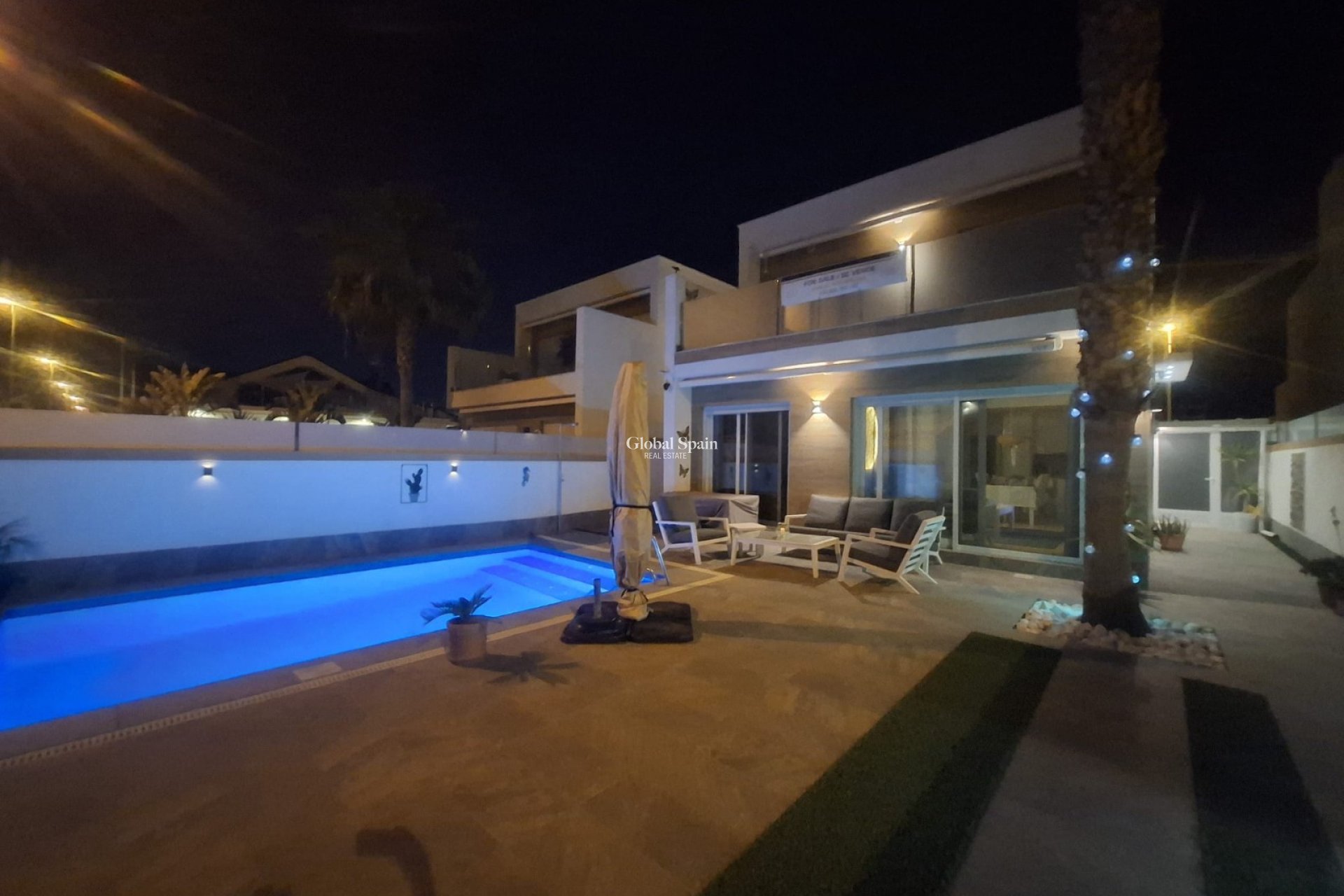 Revente - VILLA -
PILAR DE LA HORADADA - Costa Blanca