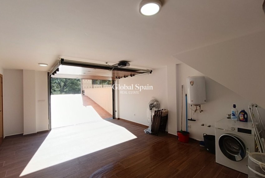 Revente - VILLA -
PILAR DE LA HORADADA - Pinar de Campoverde