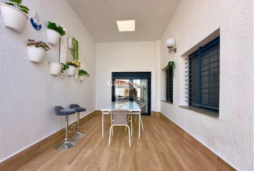 Revente - VILLA -
PILAR DE LA HORADADA - Torre de la Horadada