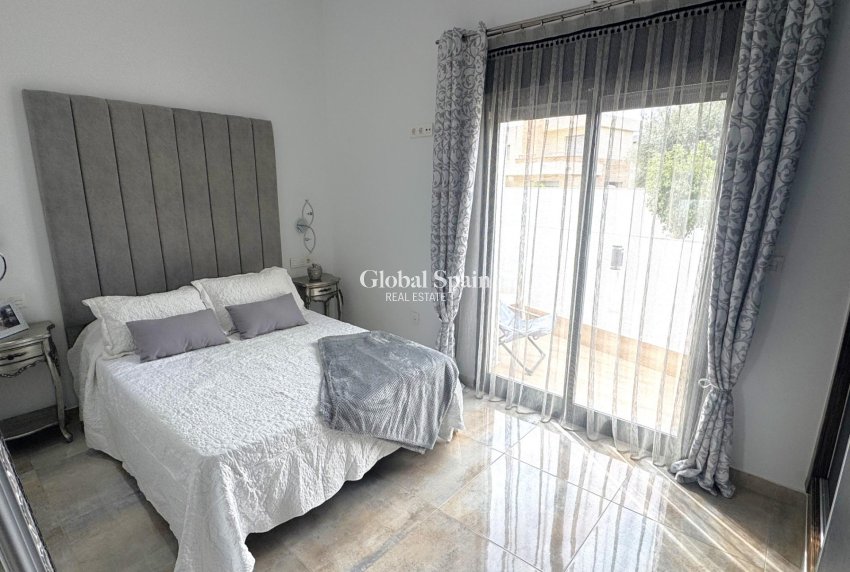 Revente - VILLA -
PILAR DE LA HORADADA - Torre de la Horadada