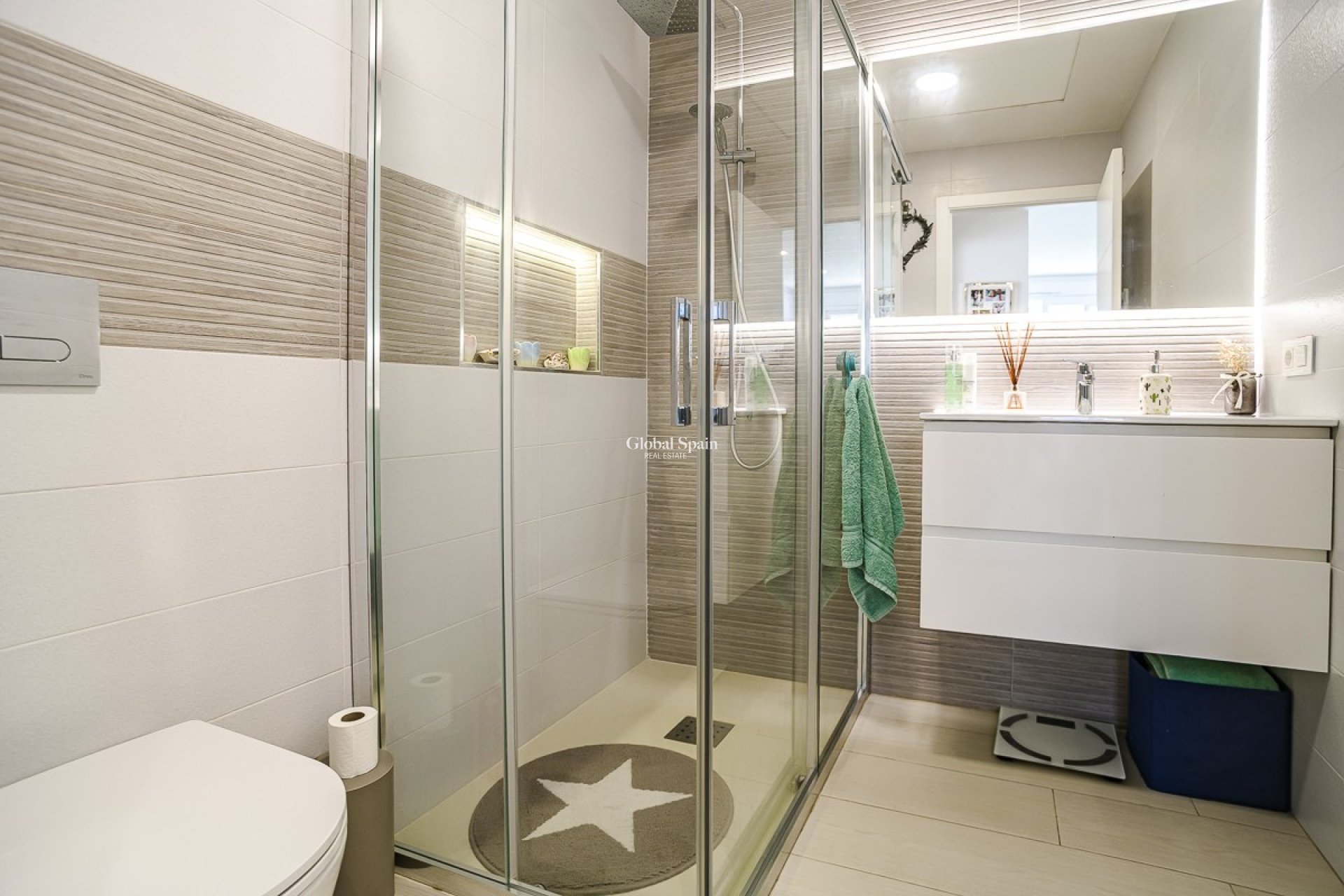 Revente - VILLA -
PILAR DE LA HORADADA