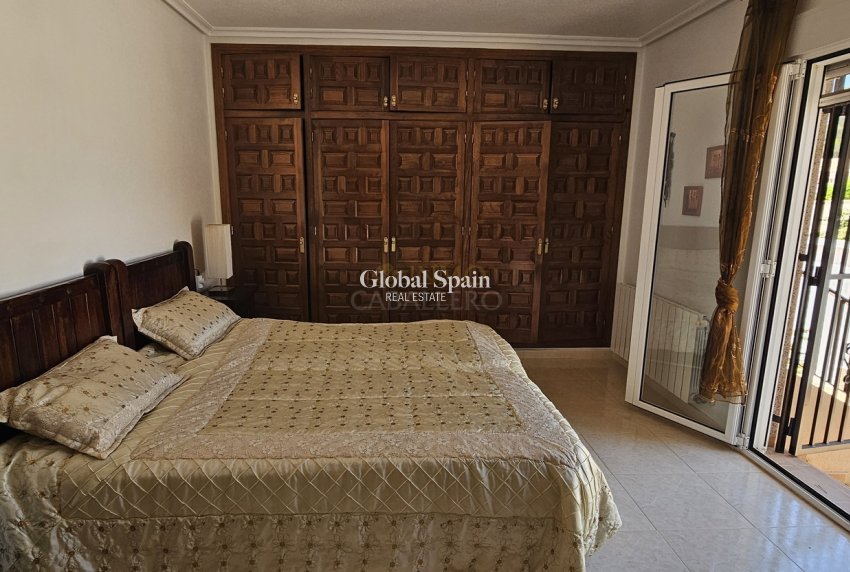 Revente - VILLA -
PINAR DE CAMPOVERDE - Inland