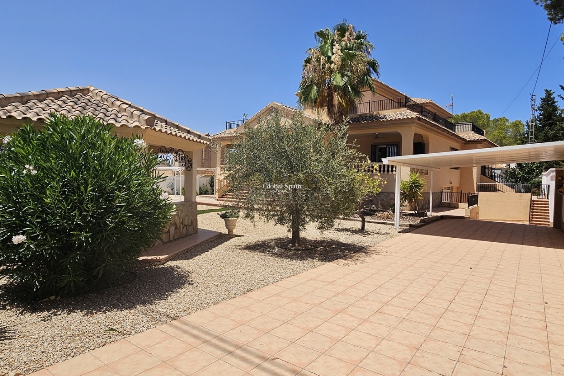 Revente - VILLA -
PINAR DE CAMPOVERDE - Inland