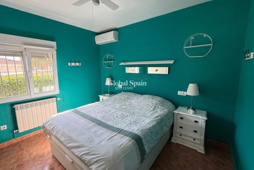 Revente - VILLA -
PINAR DE CAMPOVERDE - Inland
