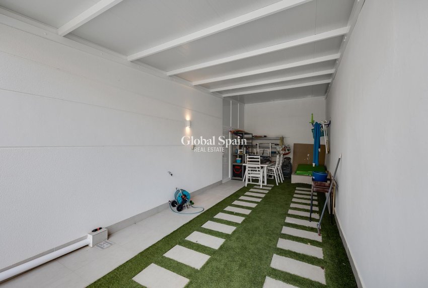 Revente - VILLA -
PINAR DE CAMPOVERDE - Inland