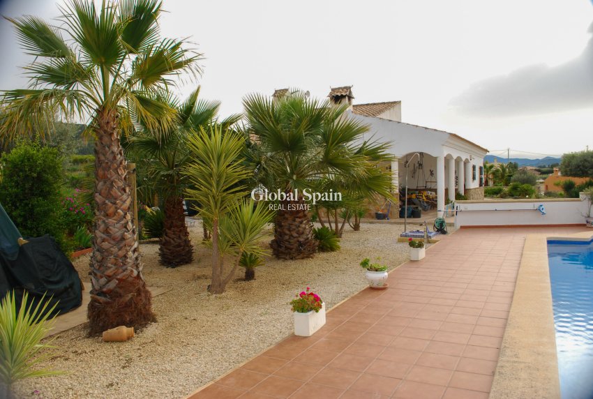 Revente - VILLA -
PLIEGO - Inland