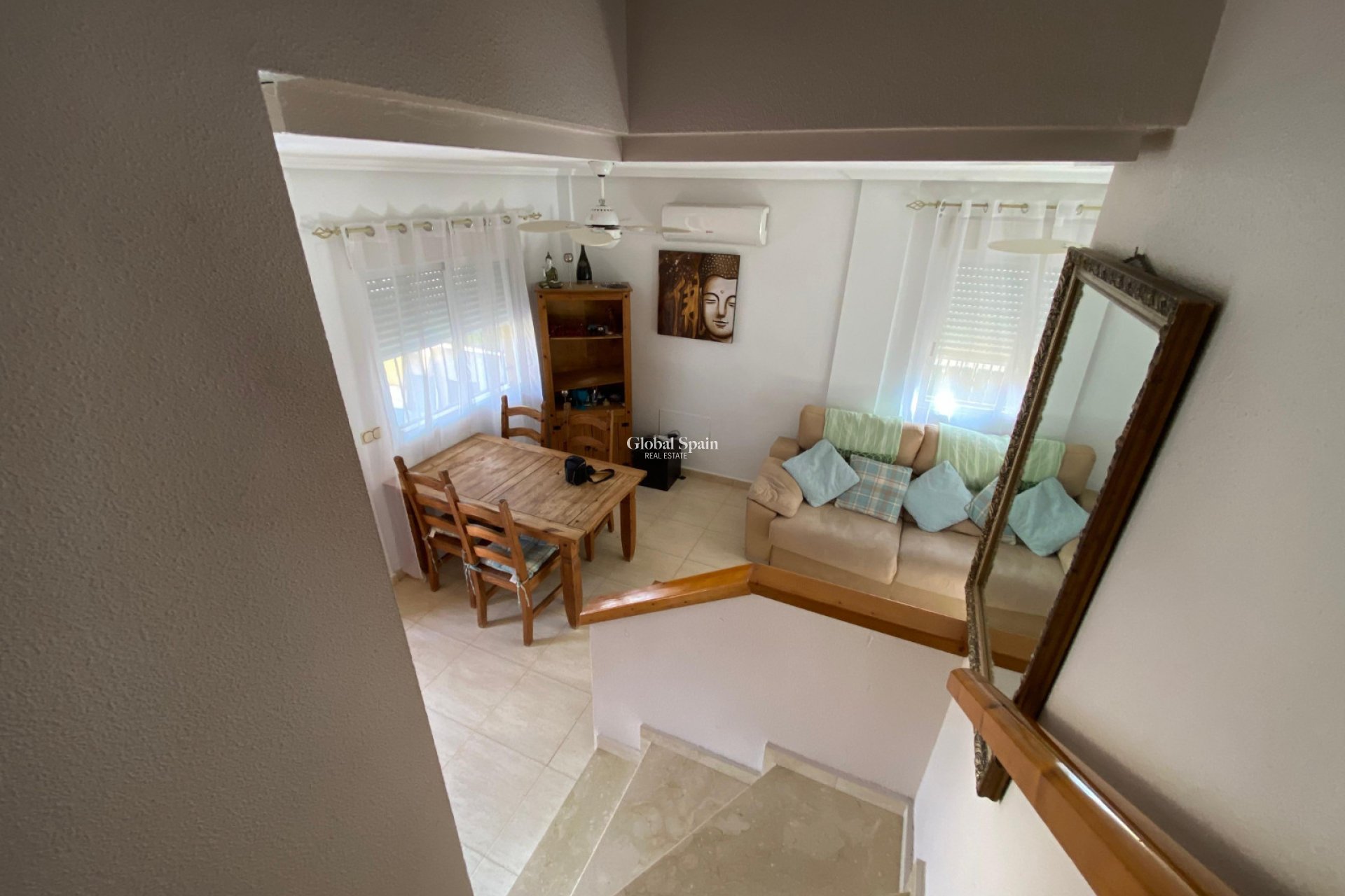 Revente - VILLA -
POLOP - Alberca