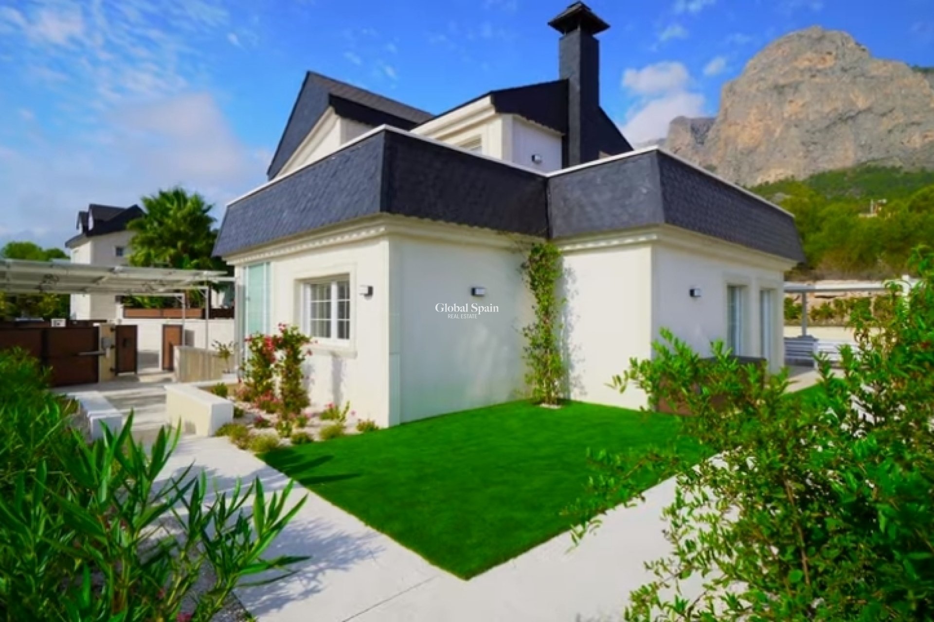 Revente - VILLA -
POLOP - Costa Blanca