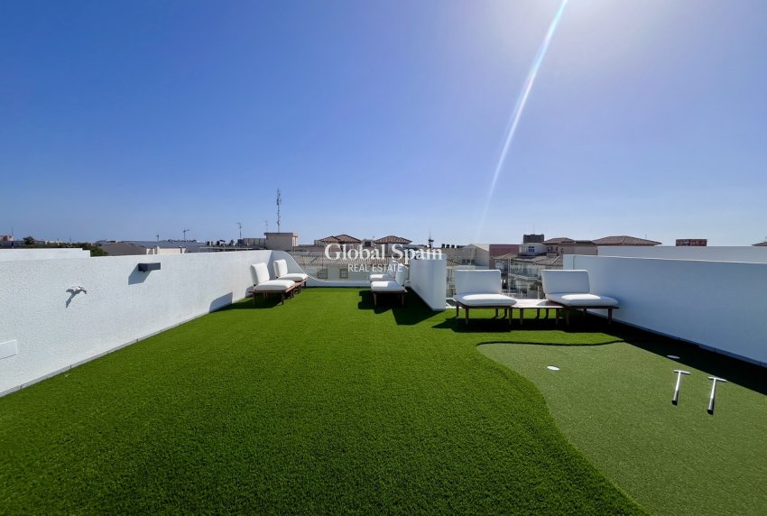 Revente - VILLA -
PUNTA PRIMA - Costa Blanca