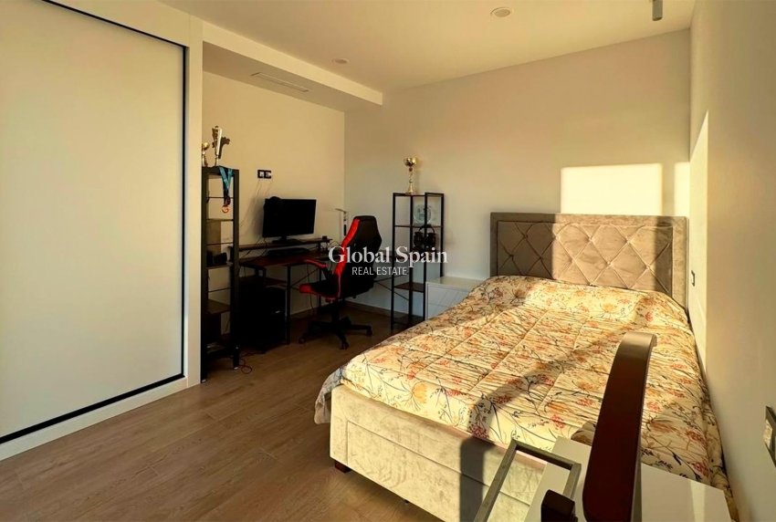 Revente - VILLA -
ROJALES - Ciudad Quesada