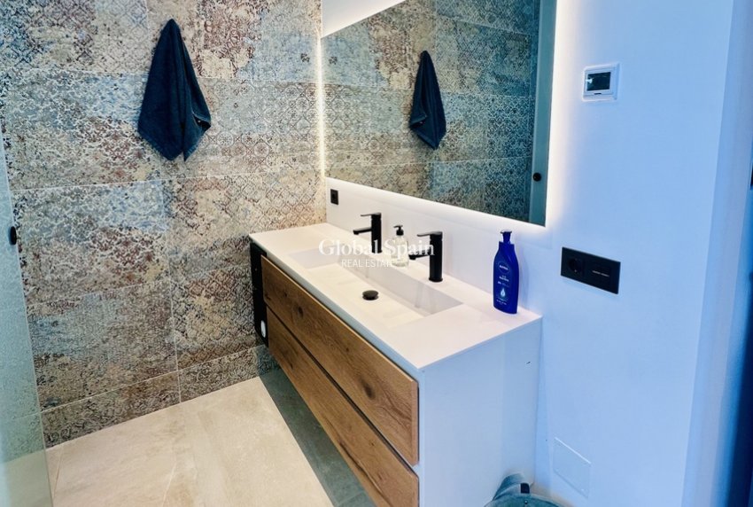 Revente - VILLA -
ROJALES - Costa Blanca