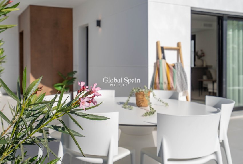 Revente - VILLA -
ROJALES - Costa Blanca