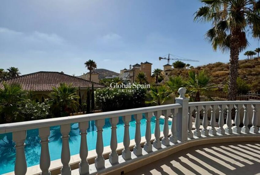 Revente - VILLA -
ROJALES - Costa Blanca