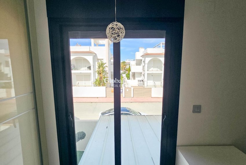 Revente - VILLA -
ROJALES - Cuidad Quesada