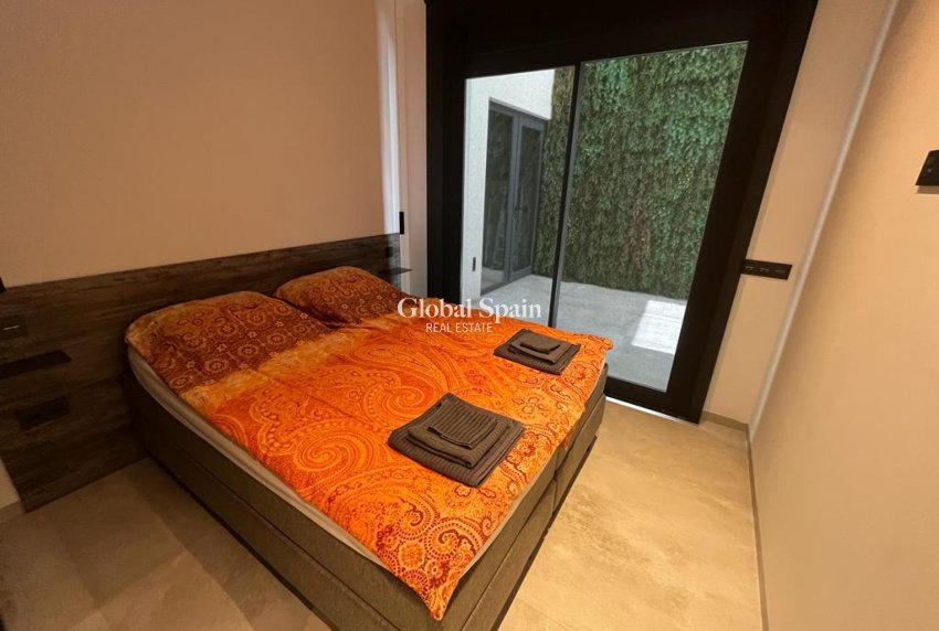 Revente - VILLA -
ROJALES - Inland