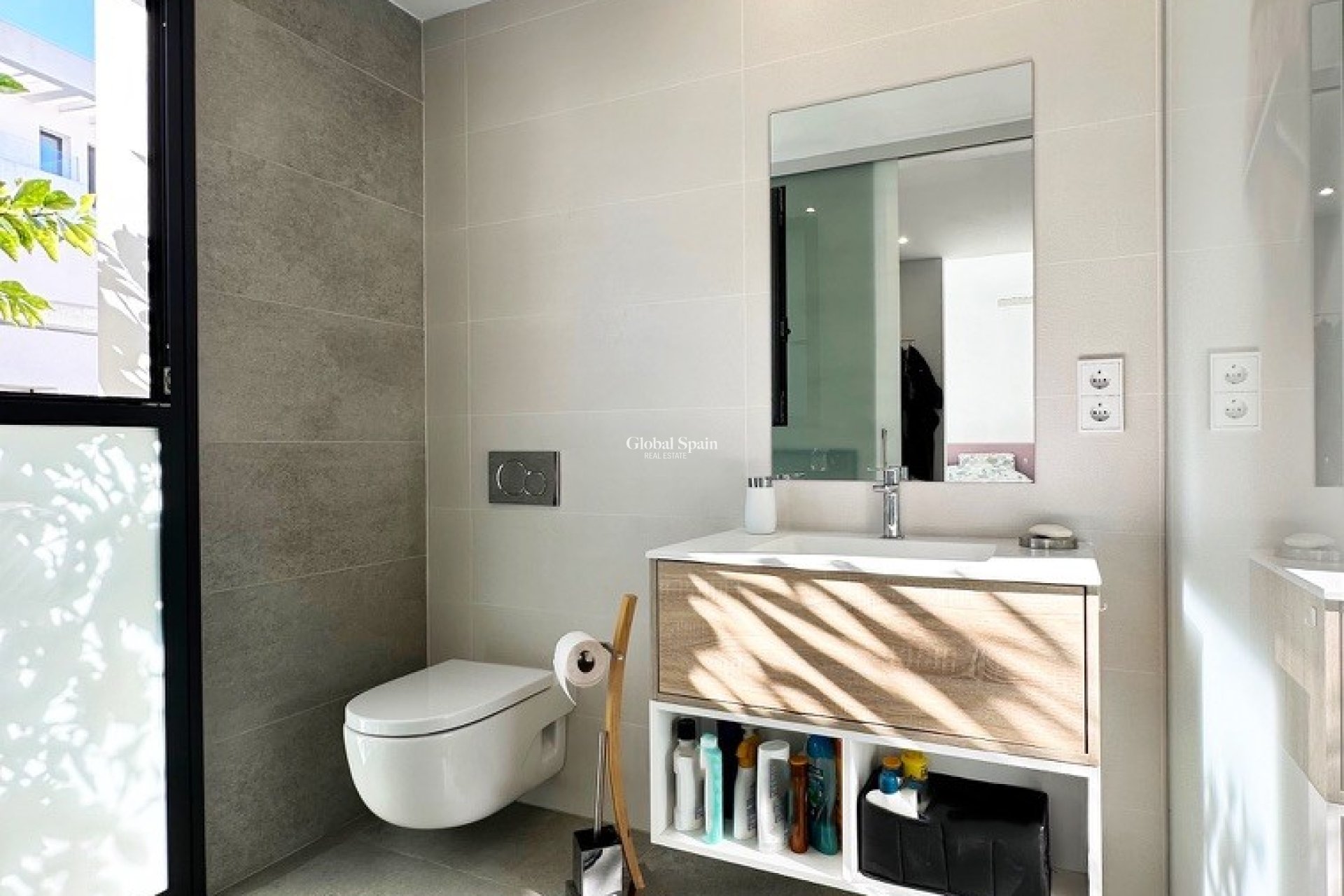 Revente - VILLA -
ROJALES - Inland