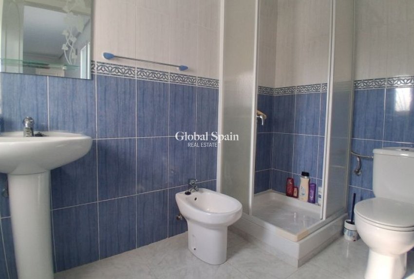 Revente - VILLA -
ROJALES - Inland