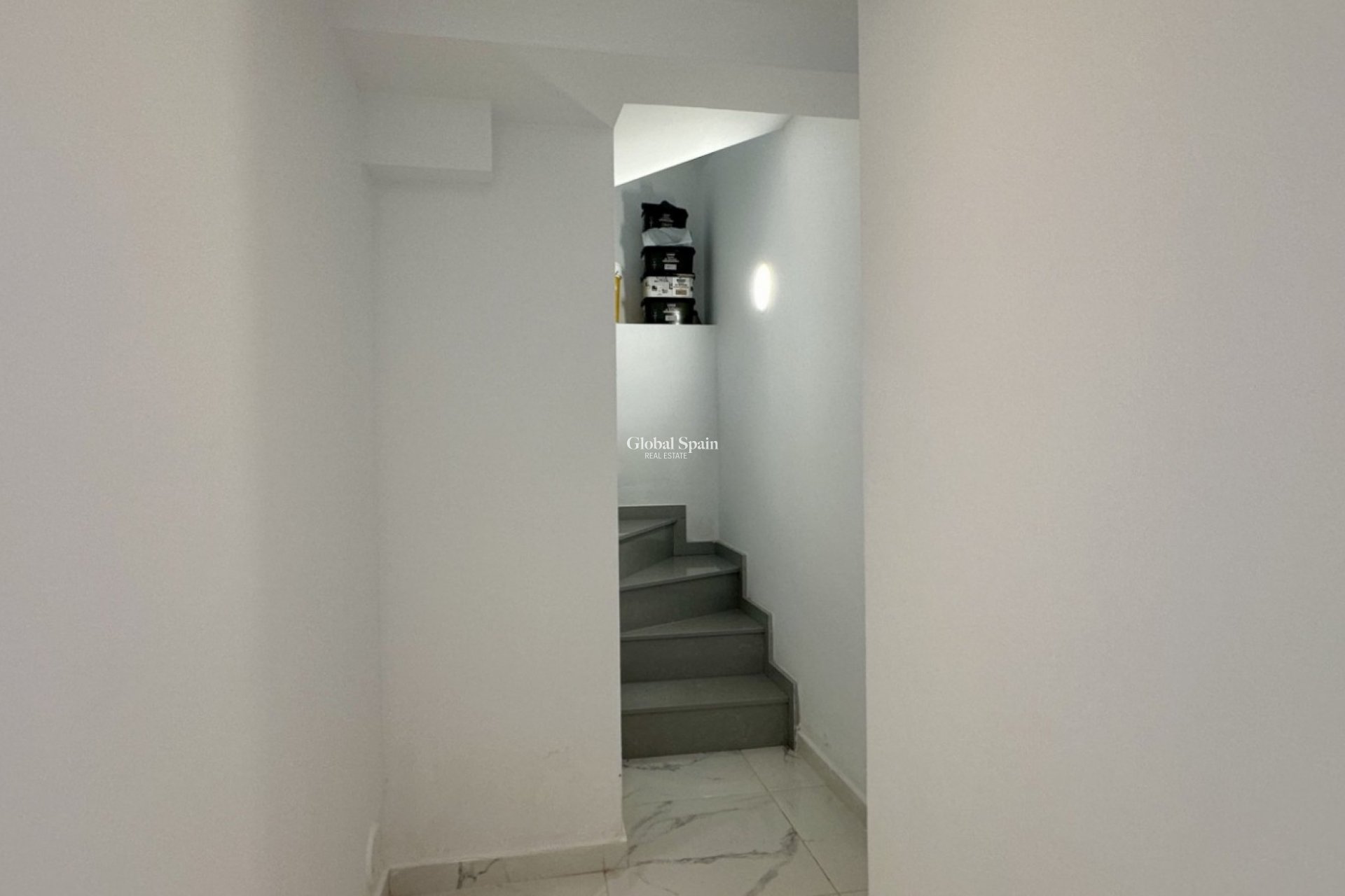 Revente - VILLA -
ROJALES - Inland