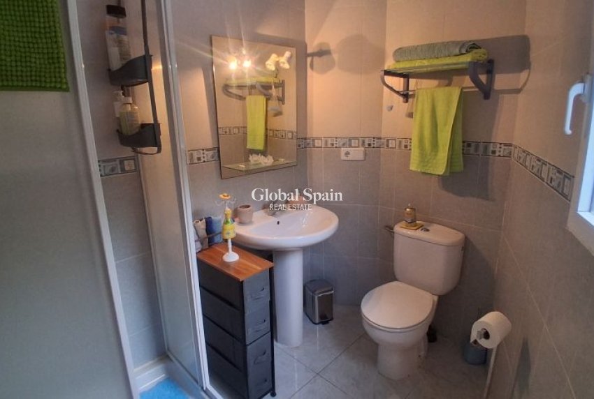 Revente - VILLA -
ROJALES - Inland