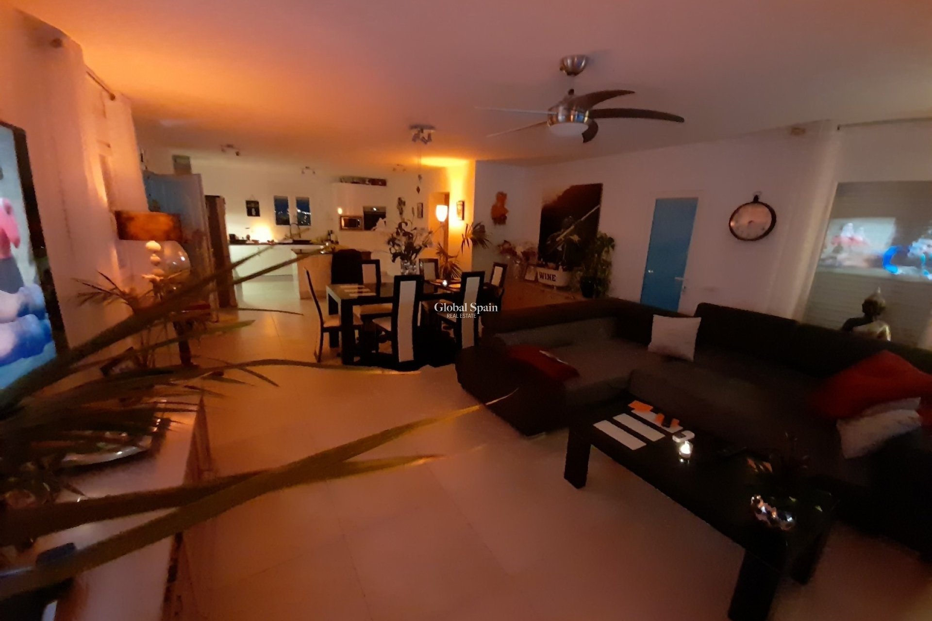 Revente - VILLA -
ROJALES - Inland