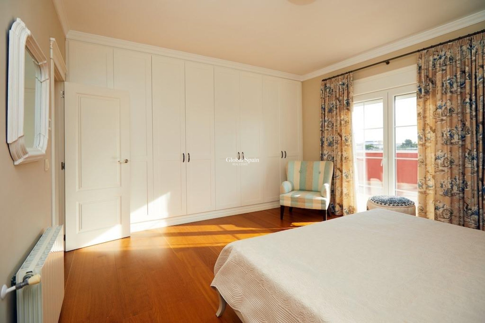 Revente - VILLA -
ROJALES - Inland